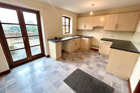 3 bedroom terraced house to rent, Manor House Close, Montgomery, Powys, SY15