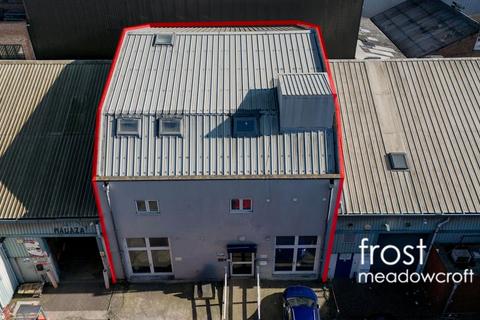 Industrial unit to rent, Acton NW10