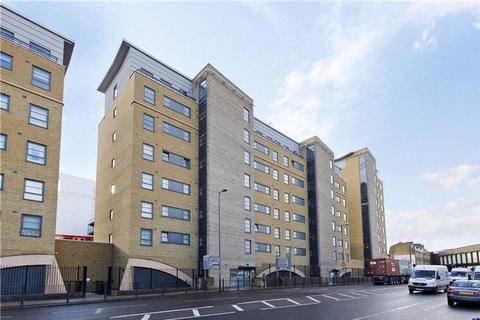 1 bedroom property to rent, Commercial Road, Zenith, E14