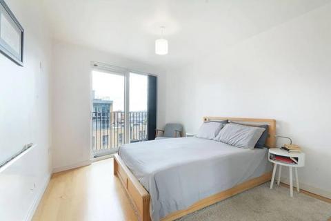 2 bedroom property to rent, Elephant And Castle, SE17