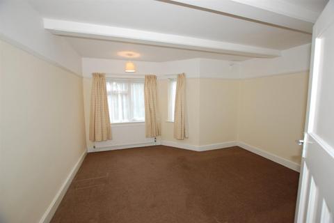 2 bedroom flat to rent, Josephine Close, Norwich