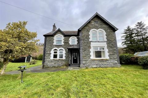 4 bedroom detached house to rent, Llanbrynmair, Powys, SY19