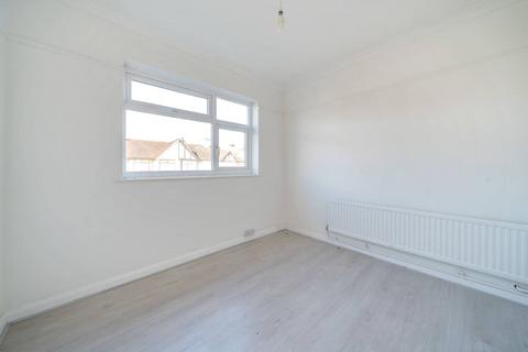 2 bedroom maisonette to rent, Glanville Road, Bromley, BR2