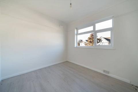 2 bedroom maisonette to rent, Glanville Road, Bromley, BR2