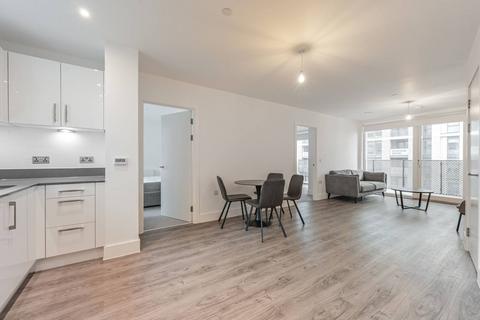 2 bedroom flat to rent, Nautilus Apartments, Fortunes Dock, Canning Town, London, E16