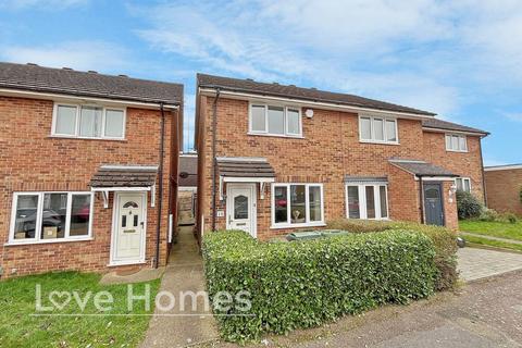 2 bedroom end of terrace house for sale, Windermere Close, Flitwick