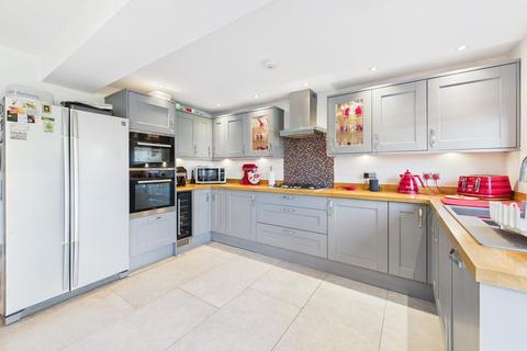 4 bedroom semi-detached house for sale, Twyn-Y-Fedwen Road, Whitchurch, Cardiff. CF14