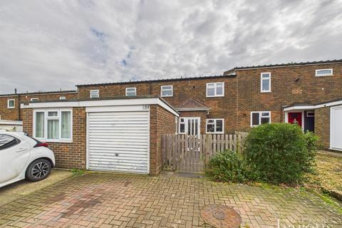 3 bedroom terraced house for sale, Falkland Road, Basingstoke RG24