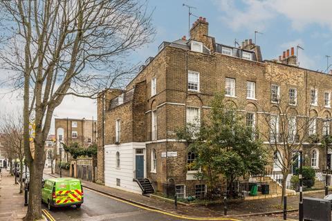 2 bedroom flat for sale, Stonefield Street, London N1