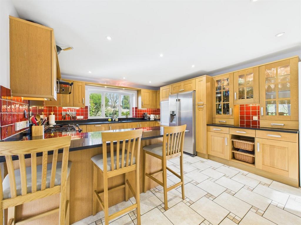 Kitchen / Breakfast Room