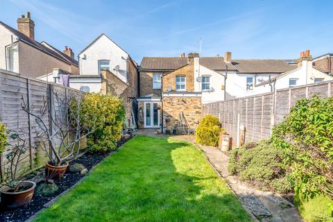 34 Birkbeck Road, Sidcup, DA14 4DE