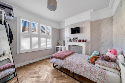 34 Birkbeck Road, Sidcup, DA14 4DE