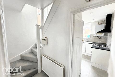 3 bedroom semi-detached house for sale, Knightley Road, Northampton