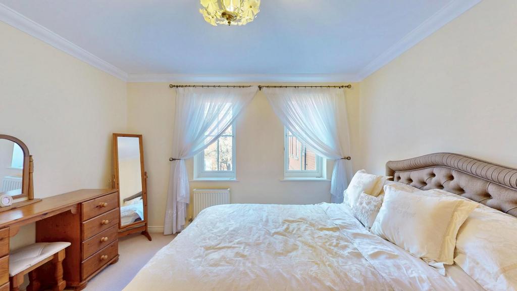 Flat-20-Nacton-Court-Hevingham-Drive-Chadwell-Heat