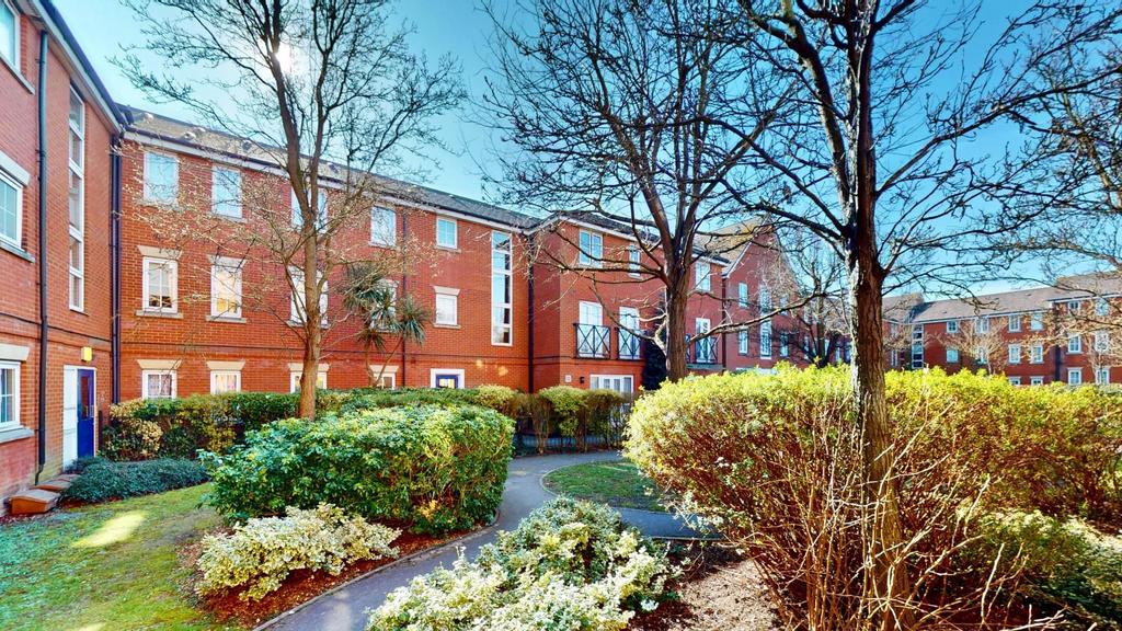 Flat-20-Nacton-Court-Hevingham-Drive-Chadwell-Heat