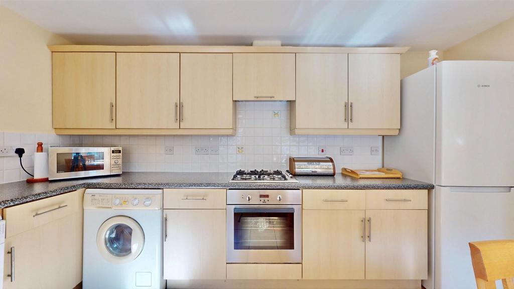Flat-20-Nacton-Court-Hevingham-Drive-Chadwell-Heat
