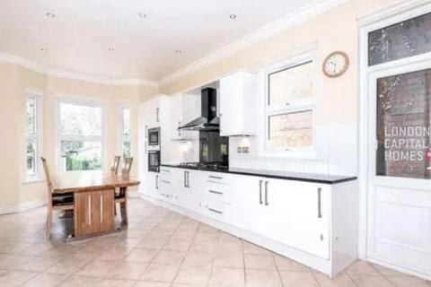 4 bedroom detached house to rent, Butler Avenue, Harrow, HA1