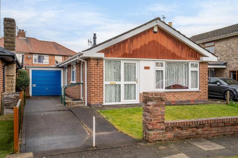 3 bedroom detached bungalow for sale, Hull Road, York