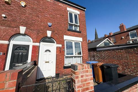 2 bedroom end of terrace house for sale, Old Chapel Street, Edgeley