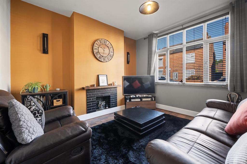 Living Room.jpg