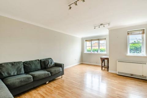 2 bedroom flat for sale, Thyme Close, Kidbrooke, London, SE3