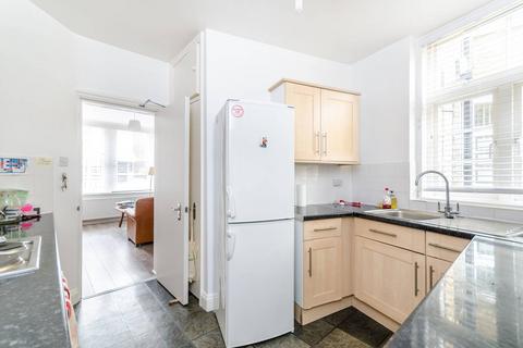 1 bedroom flat to rent, Ufford Street, Southwark, London, SE1