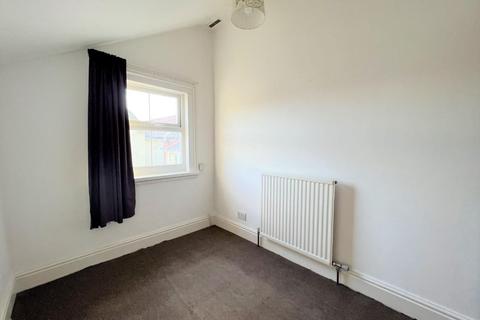 2 bedroom flat to rent, Bear Street, Barnstaple