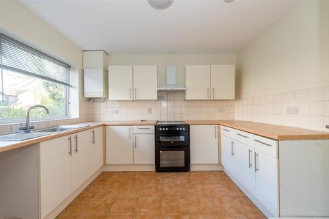 3 bedroom terraced house for sale, 75 Brett Green, Layham