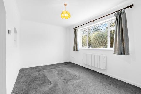 1 bedroom apartment for sale, Cambridge Road, Ware SG11