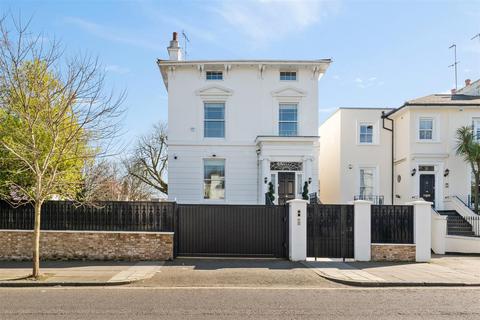 6 bedroom house to rent, Acacia Road, St John's Wood, NW8