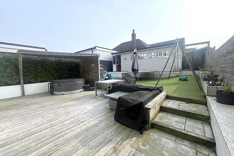 5 bedroom chalet for sale, Brampton Road, Oakdale, POOLE, BH15