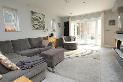 62 Brampton Road, Oakdale, Poole, BH15 3RF
