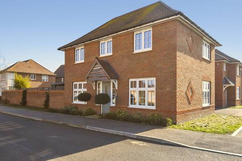 3 bedroom detached house for sale, Cooper Drive, Herne Bay