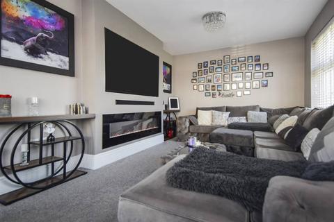 2 Cooper Drive, Herne Bay, CT6 5FF