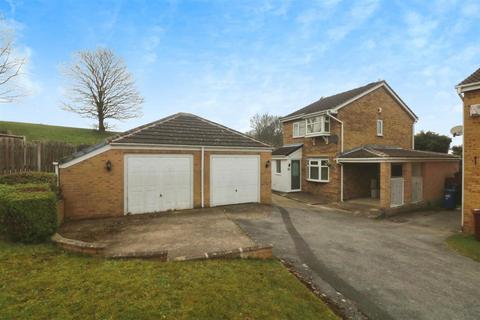 3 bedroom detached house for sale, Redcliffe Close, Barnsley