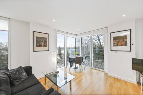 2 bedroom flat to rent, Goodchild Road London N4