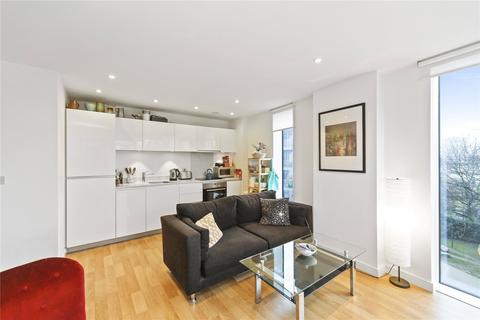 2 bedroom flat to rent, Goodchild Road London N4