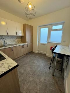 1 bedroom ground floor flat to rent, Bath Road, Bristol BS4