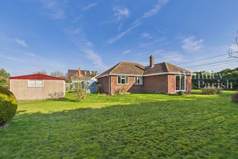 2 bedroom detached bungalow for sale, Rectory Road, Dickleburgh