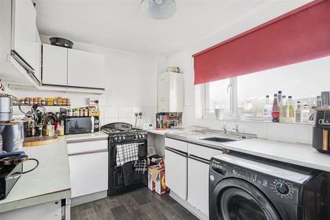 3 bedroom terraced house for sale, Chichester Road, Seaford