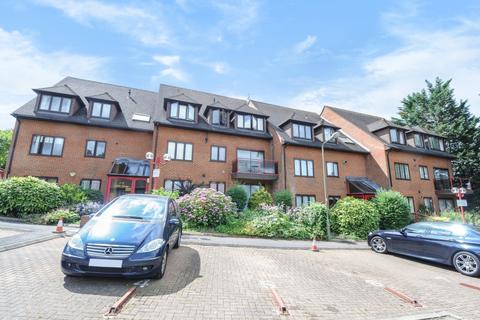 1 bedroom flat to rent, Avenue Road London N12