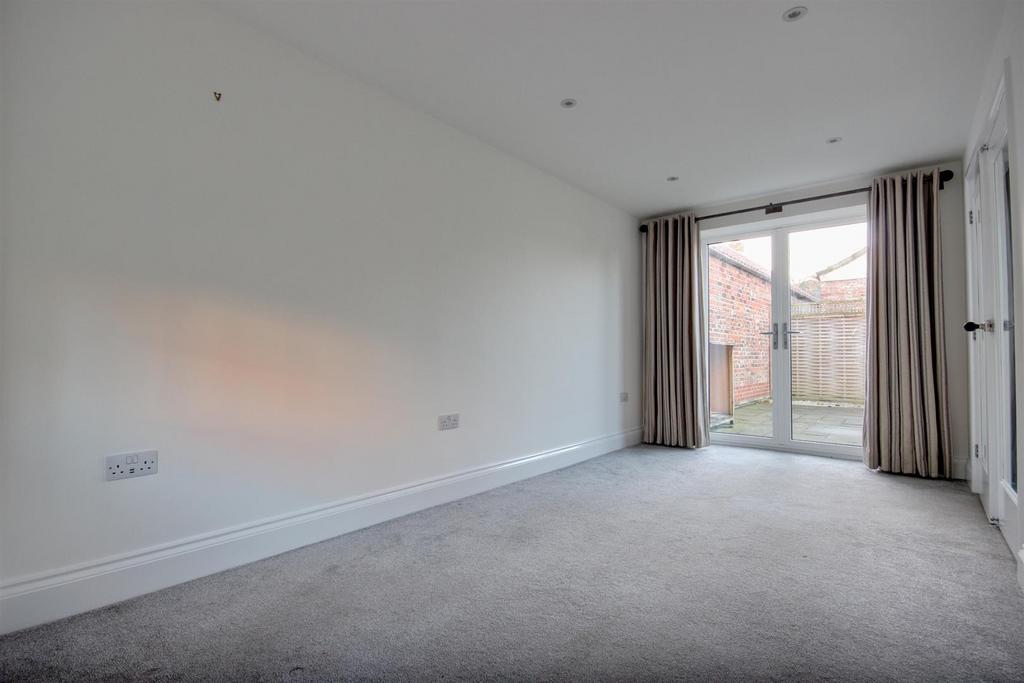 Chapel House (24).jpg