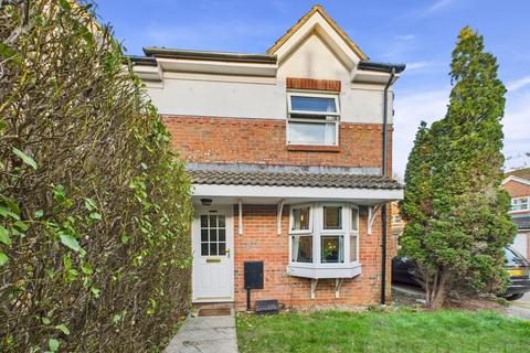 3 bedroom semi-detached house for sale, Shoreham Road, Crawley RH10