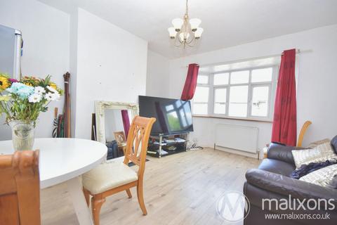 2 bedroom flat for sale, Wychwood Avenue, Thornton Heath CR7