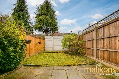 162 Lowry Crescent, Mitcham, CR4 3QU