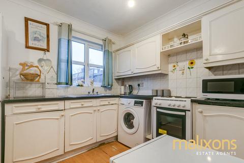 162 Lowry Crescent, Mitcham, CR4 3QU