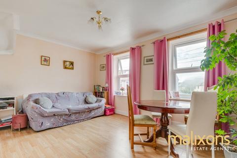 3a Kings Road, Mitcham, CR4 1SN