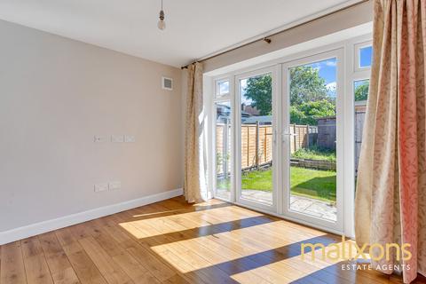 30 Grove Road, Mitcham, CR4 1SA