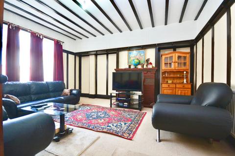 5 Semley Road, London, SW16 4PS