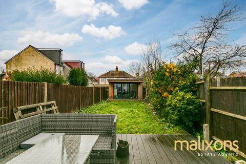 52 Grove Road, Mitcham, CR4 1SA